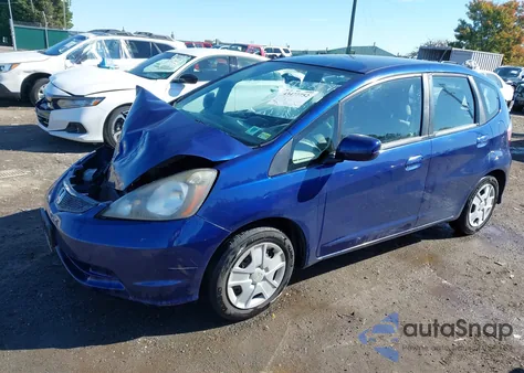 2013 Honda Fit из США, поврежденный, VIN JHMGE8H33DC045644